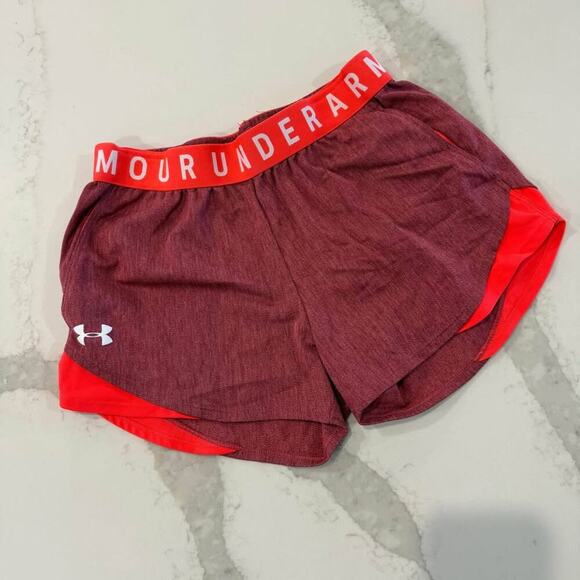 Under Armour Play Up Twist Activewear Shorts Womens XS Loose Fit Wildflower Beta - Picture 1 of 5